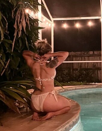 Pockets4bees / little_pockets210 Nude Leaks OnlyFans Photo 7