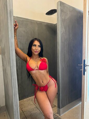 polleen.e Nude Leaks Photo 2