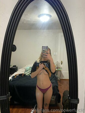 powerfulclit Nude Leaks Photo 13