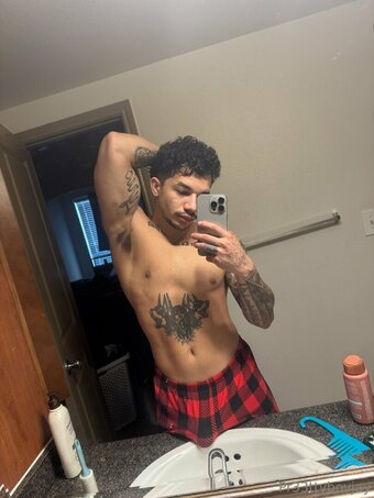 pr33ttyboyjay Nude Leaks Photo 11