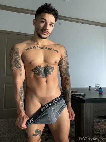 pr33ttyboyjay Nude Leaks Photo 17