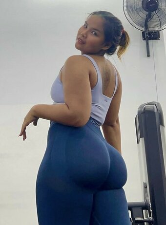 Praew / phattpra / ppwcn Nude Leaks OnlyFans Photo 7
