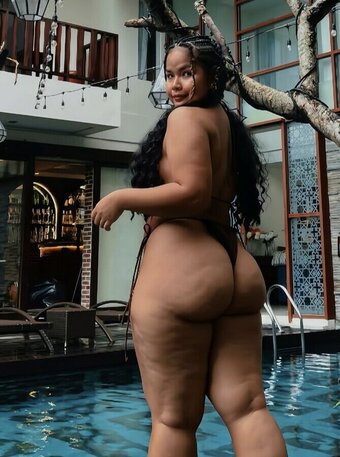 Praew / phattpra / ppwcn Nude Leaks OnlyFans Photo 14