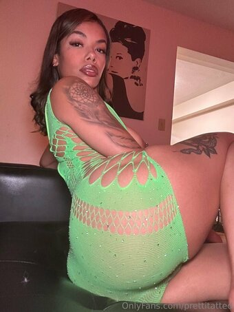 prettitatted Nude Leaks Photo 1