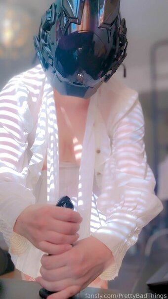 PrettyBadThings Nude Leaks Photo 22