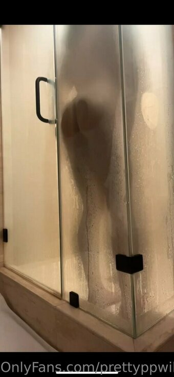 Prettyppwillow / therealwillow.xx Nude Leaks Photo 24