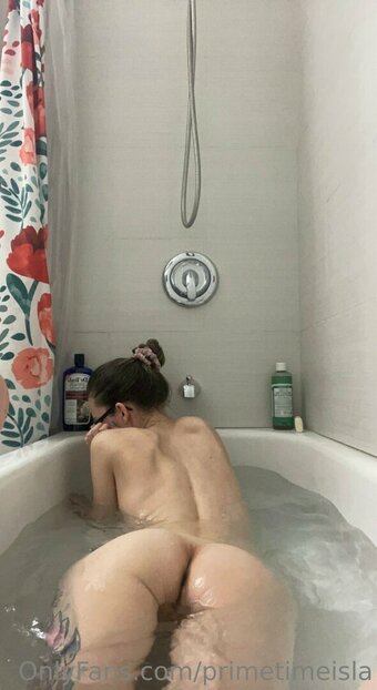 primetimeisla Nude Leaks Photo 29