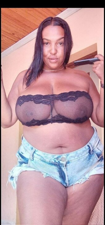 Priscila Pin / PriPinupCurvy Nude Leaks Photo 5