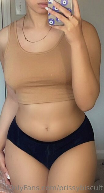 prissybiscuit Nude Leaks Photo 13