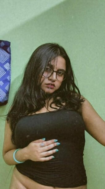 Pritha Dey / unfiltered.pritha / unfiltered.pritha IG Exclusive Nude Leaks Photo 3