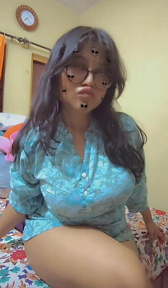 Pritha Dey / unfiltered.pritha / unfiltered.pritha IG Exclusive Nude Leaks Photo 7