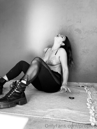 propiee Nude Leaks Photo 1