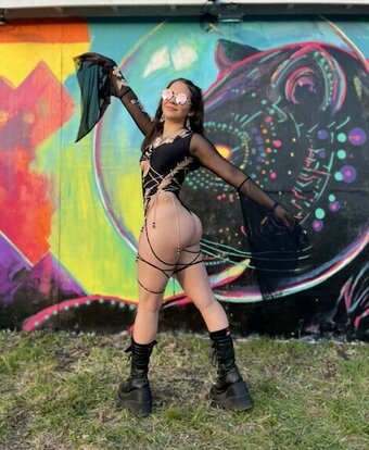 psychedelic.kitty / Kiley Gutierrez / apsychedelickitty Nude Leaks OnlyFans Photo 18