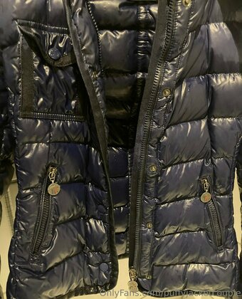 puffyjacketcouple Nude Leaks Photo 4