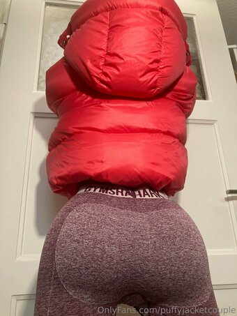 puffyjacketcouple Nude Leaks Photo 14
