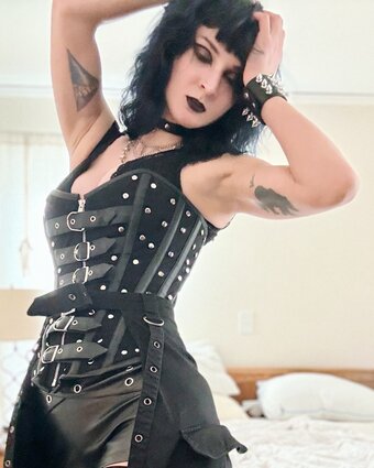 PunkModel / punkdulcie Nude Leaks OnlyFans Photo 13