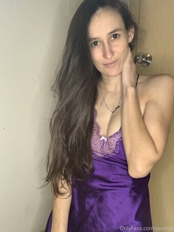 punkyb Nude Leaks Photo 10