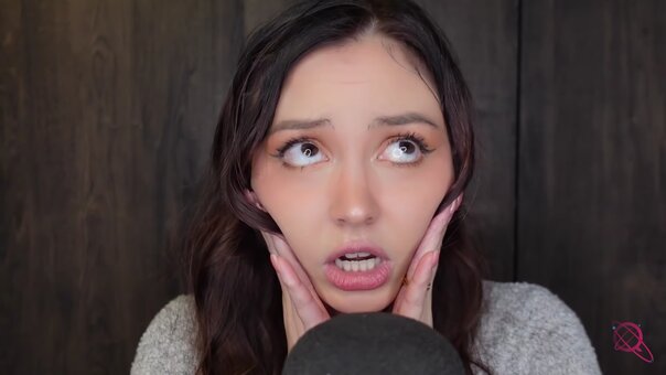 Quantum ASMR / QuantumASMR / carolinecmc Nude Leaks Photo 13