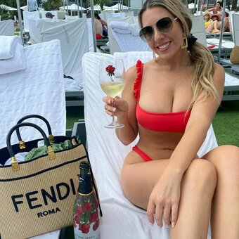 Queen Vikki / victoriavikki Nude Leaks OnlyFans Photo 5