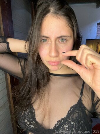 queen019 Nude Leaks Photo 10