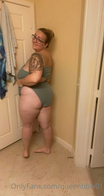 queenbbw01 Nude Leaks Photo 4
