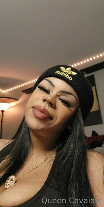 queencavaiani Nude Leaks Photo 24