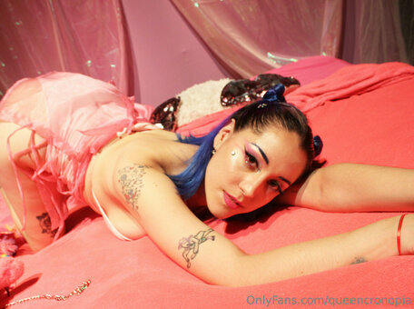 queencronopia Nude Leaks Photo 8