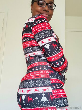 queendrake28 Nude Leaks Photo 3