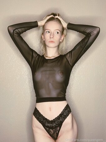 queengem__ Nude Leaks Photo 14
