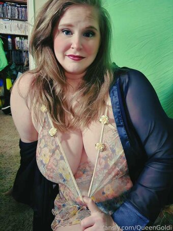 QueenGoldi
