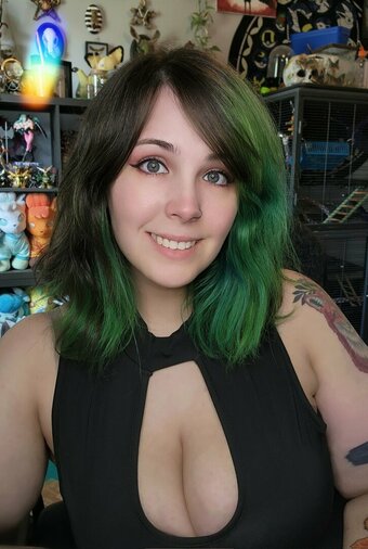 QueenKryptid / Jaclyn Nude Leaks Photo 7