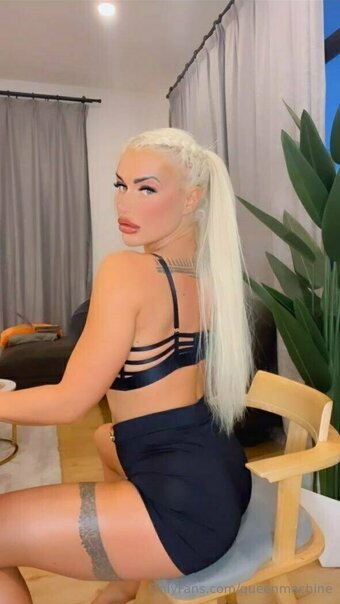 queenmachine Nude Leaks Photo 26