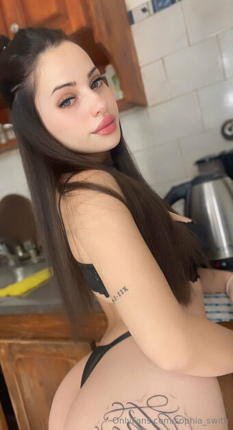 queensoffia Nude Leaks Photo 17