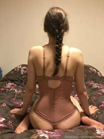 queenv1997 Nude Leaks Photo 5