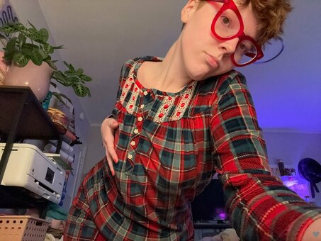 quickballs Nude Leaks Photo 8