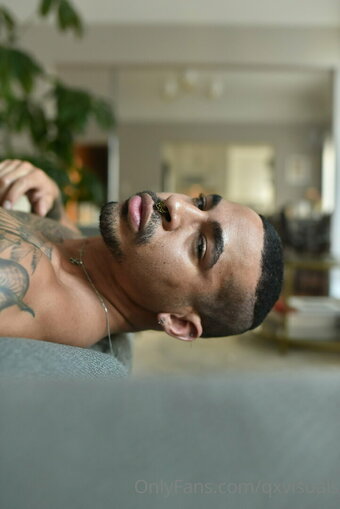 qxvisuals Nude Leaks Photo 15
