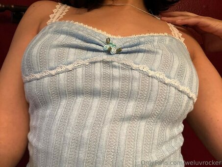 r0ckerfoo / girIfromnowear / weluvrocker Nude Leaks OnlyFans Photo 25