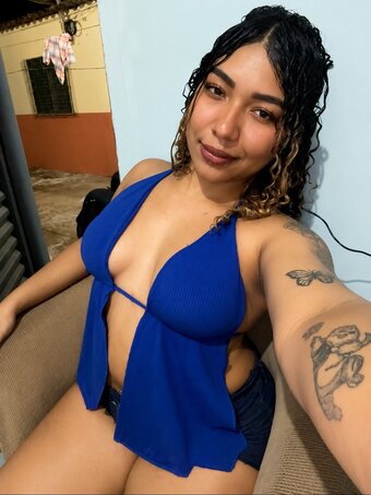 Rabuda2 / Alice Mendes / aa_cacheada_065 / alice204mendes / https: Nude Leaks Photo 1