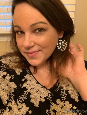 Racked Ruby / magickwithruby / rackedruby / rackedrubyxx Nude Leaks OnlyFans Photo 3