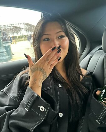 Radvxz / Beabadoobee Nude Leaks Photo 33