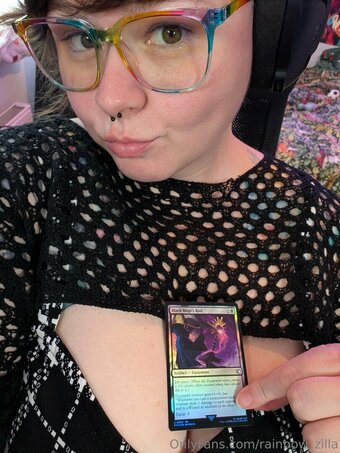 rainbow_zilla Nude Leaks Photo 3