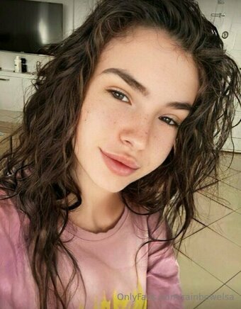 rainbowelsa Nude Leaks Photo 18