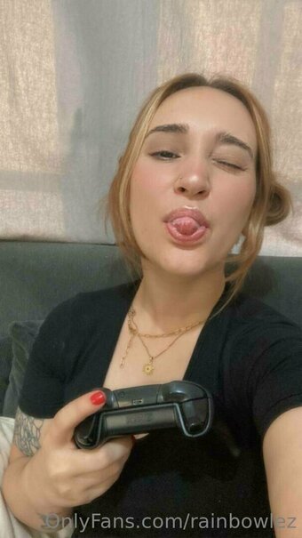 rainbowlez Nude Leaks Photo 10