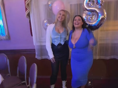 Raphaela S / raphaelaschranz / raphamilagres Nude Leaks OnlyFans Photo 7