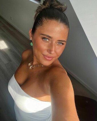 Raphaella Deuringer / raphaelladeuringer Nude Leaks Photo 26