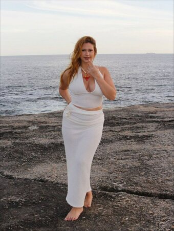 Rayca / eurayca / officialrayca Nude Leaks Photo 12