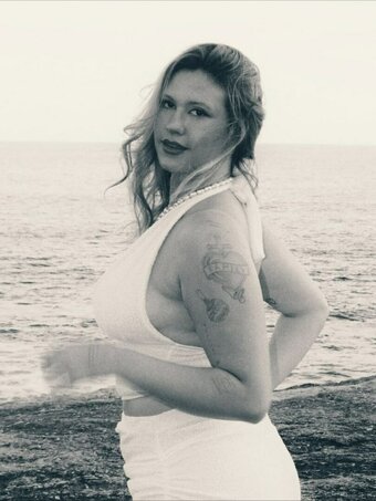 Rayca / eurayca / officialrayca Nude Leaks Photo 13