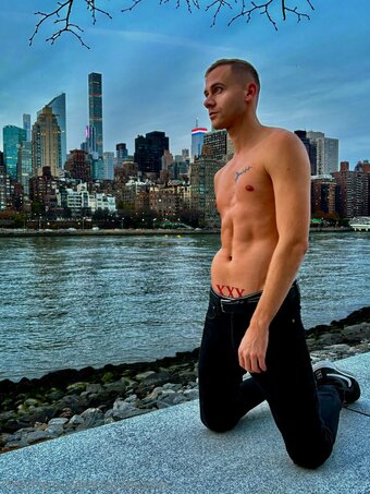 raymannix Nude Leaks Photo 8