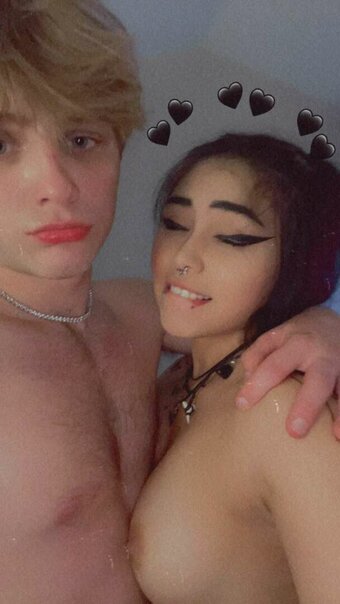 Rayventtaylor / m3talxfr3ak Nude Leaks Photo 4