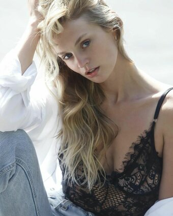 reaganhack / thereaganfoxx Nude Leaks OnlyFans Photo 1